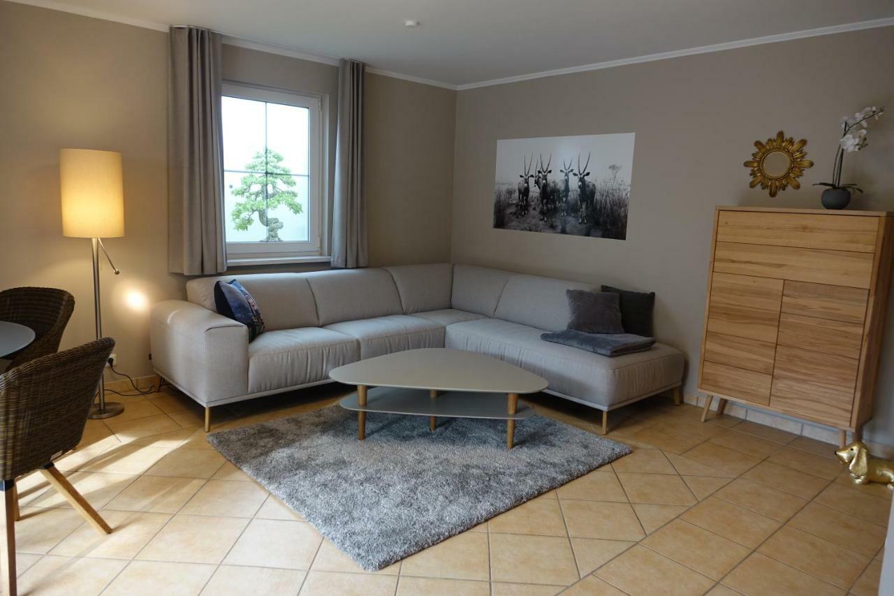 Moderne Ferienwohnung In Potsdam, Sehr Komfortabel, Ruhige Lage Bagian luar foto