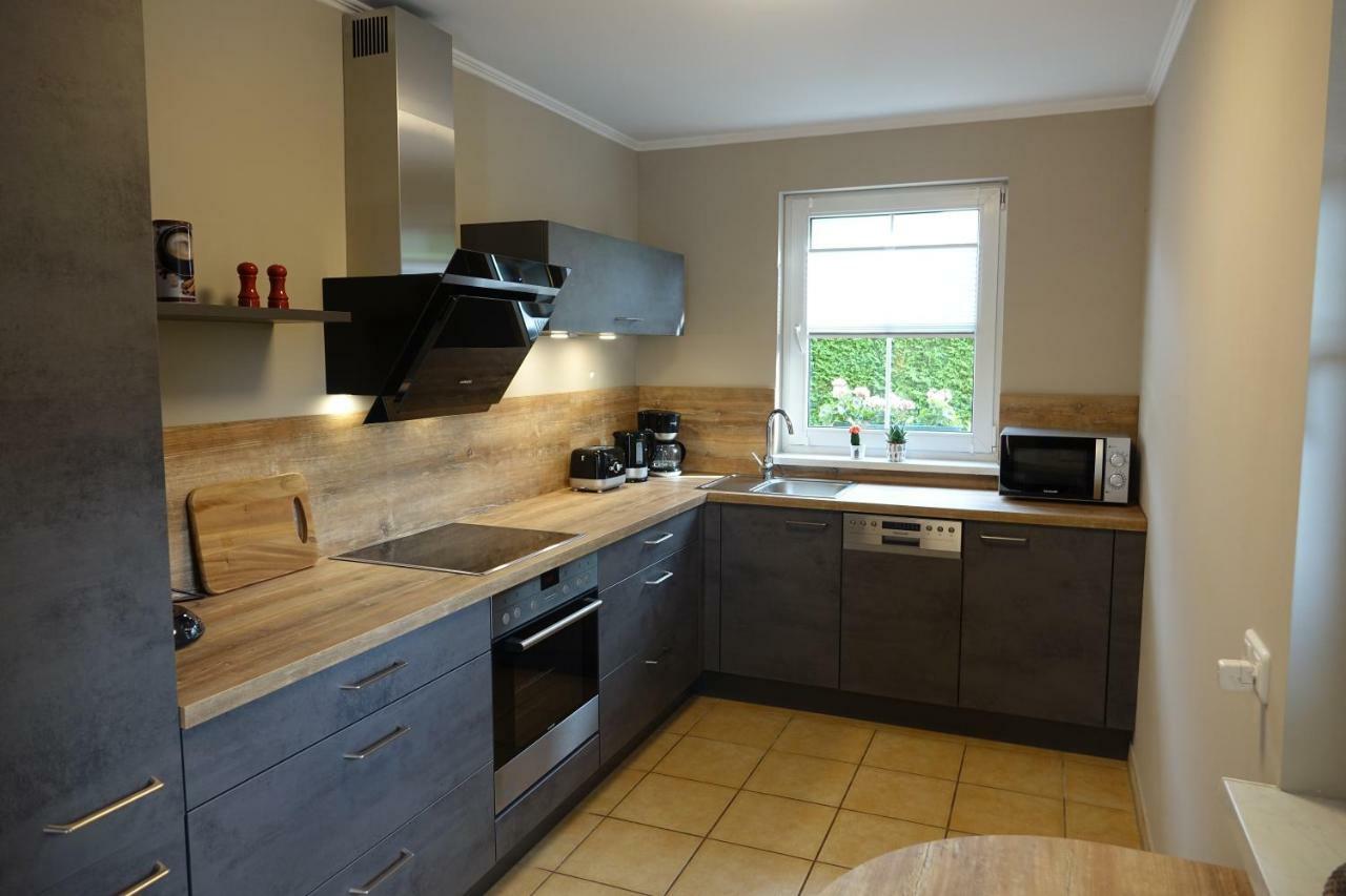 Moderne Ferienwohnung In Potsdam, Sehr Komfortabel, Ruhige Lage Bagian luar foto