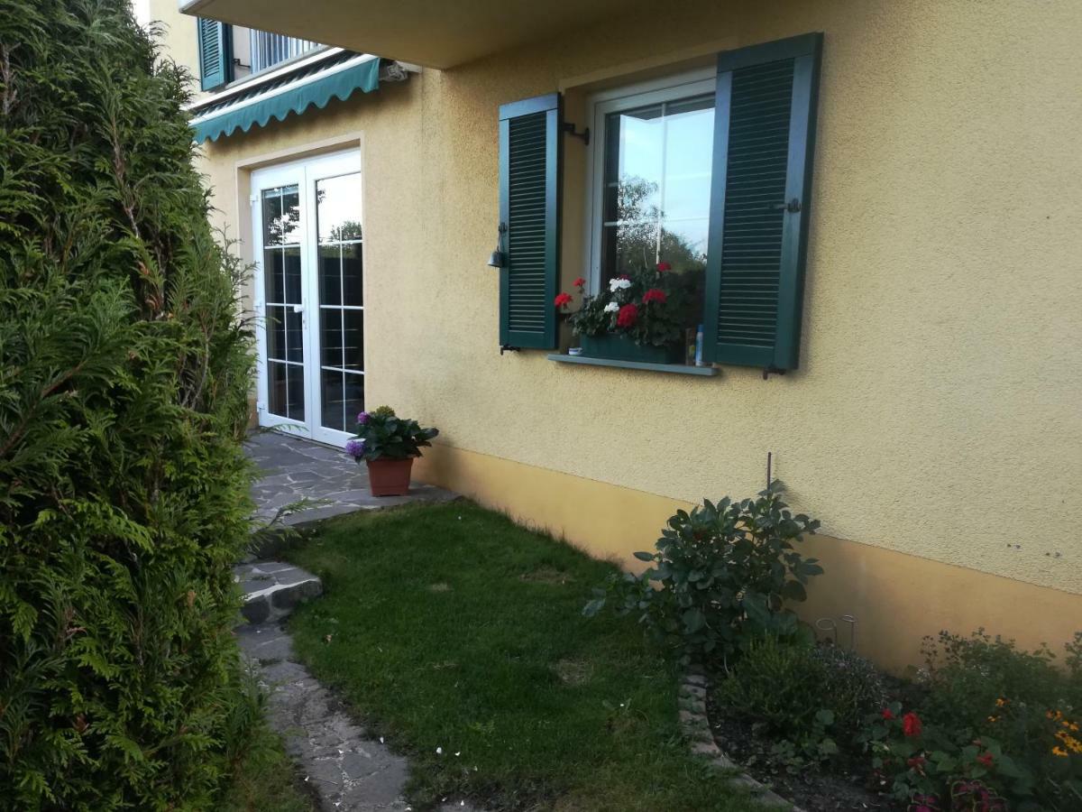 Moderne Ferienwohnung In Potsdam, Sehr Komfortabel, Ruhige Lage Bagian luar foto